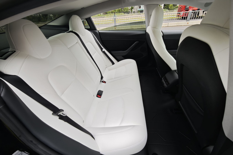 Tesla Model 3 2023 #14 Tesla Model 3 2023 car image #14