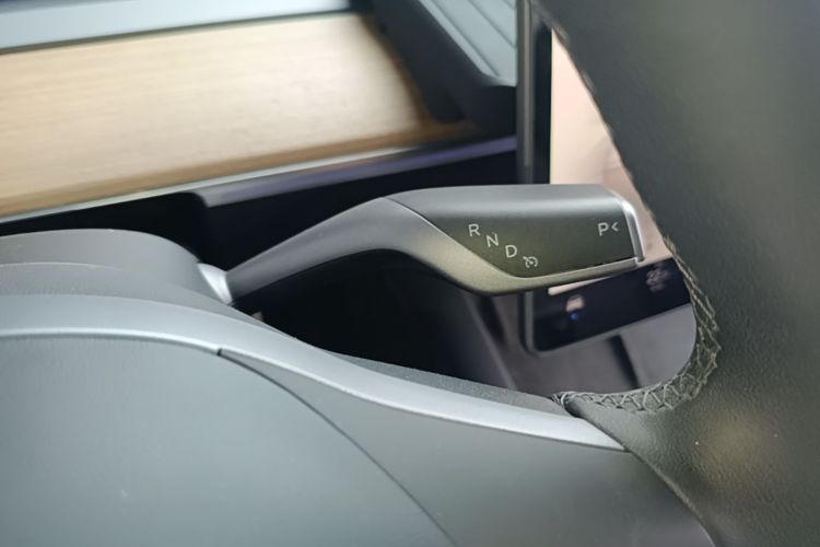 Tesla Model 3 2023 #14 Tesla Model 3 2023 car image #14