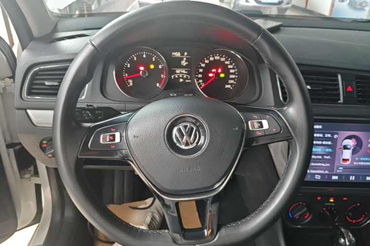 Volkswagen Lavida 2017 #11 Volkswagen Lavida 2017 car image #11