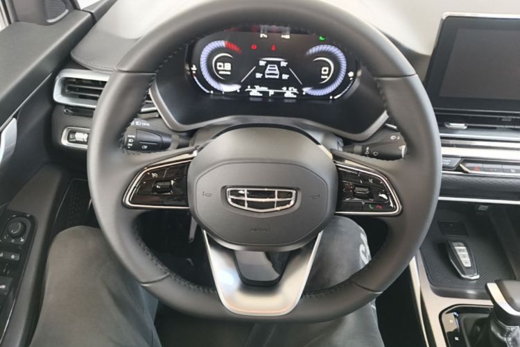 GEELY Emgrand 2021 #11 GEELY Emgrand 2021 car image #11