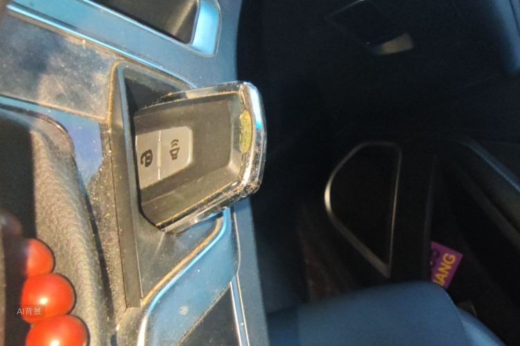 GEELY Emgrand 2020 car image #10