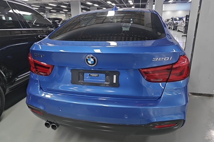 BMW 3 Series GT 2017 car image #6