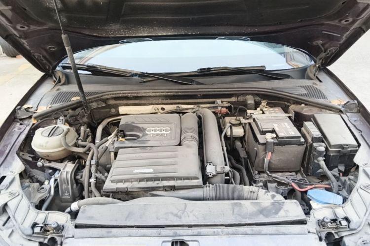 Audi A3 2019 immagine di auto #22