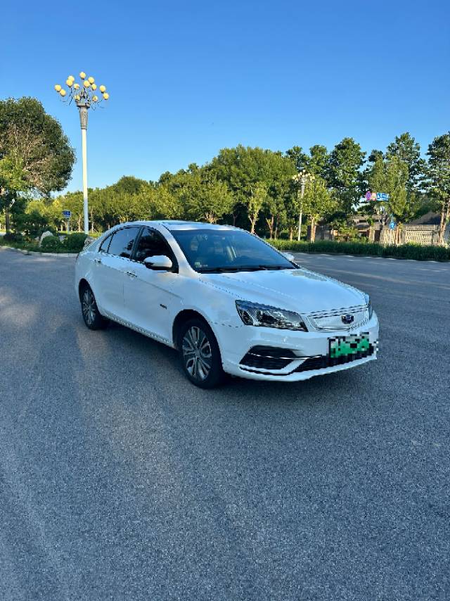 GEELY Emgrand New Energy 2018 #3 GEELY Emgrand New Energy 2018 car image #3
