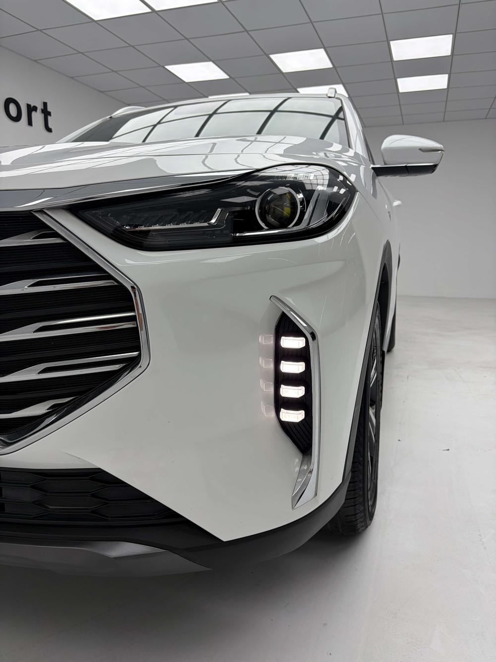 Jetour X70 PLUS 2021 #7 Jetour X70 PLUS 2021 car image #7