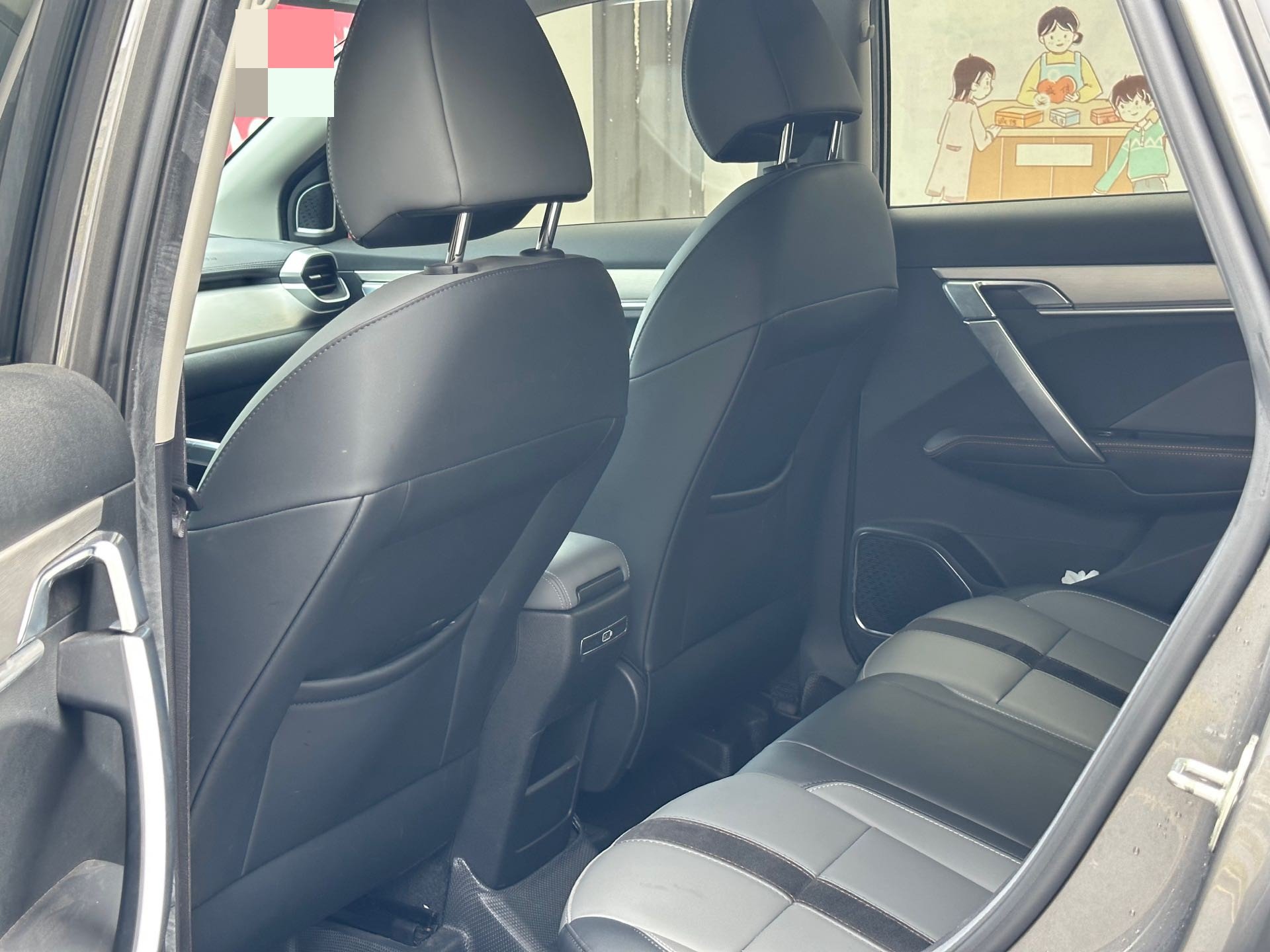 GEELY Coolray 2025 #4 GEELY Coolray 2025 изображение автомобиля #4