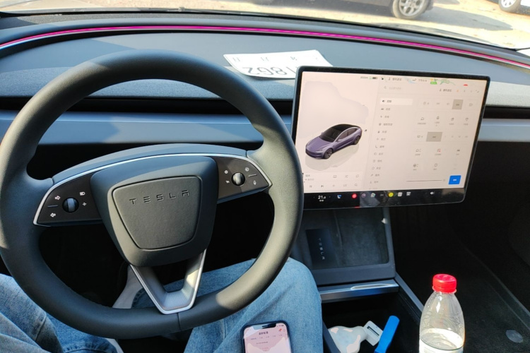 Tesla Model 3 2024 #10 Tesla Model 3 2024 car image #10