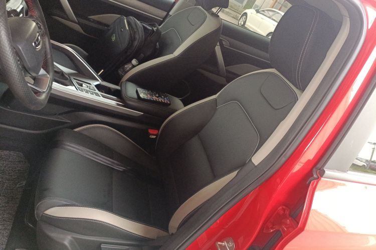 GEELY Coolray 2020 immagine di auto #15