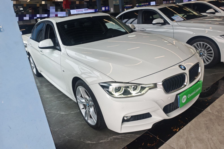 BMW 3 Series 2019 car image #4
