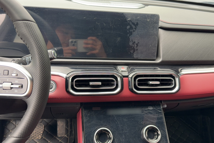 Jetour X70 PLUS 2024 car image #14