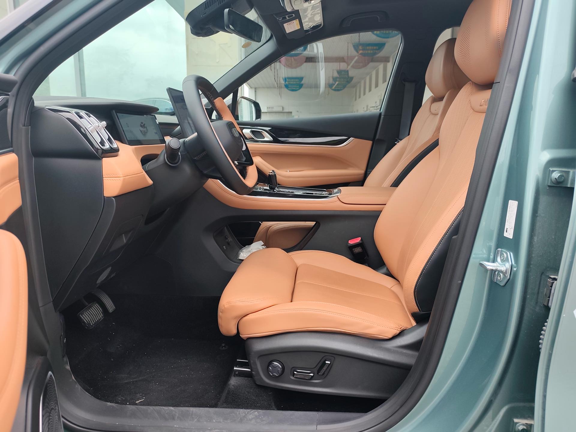 GEELY Boyue L 2025 imagen de coche #4