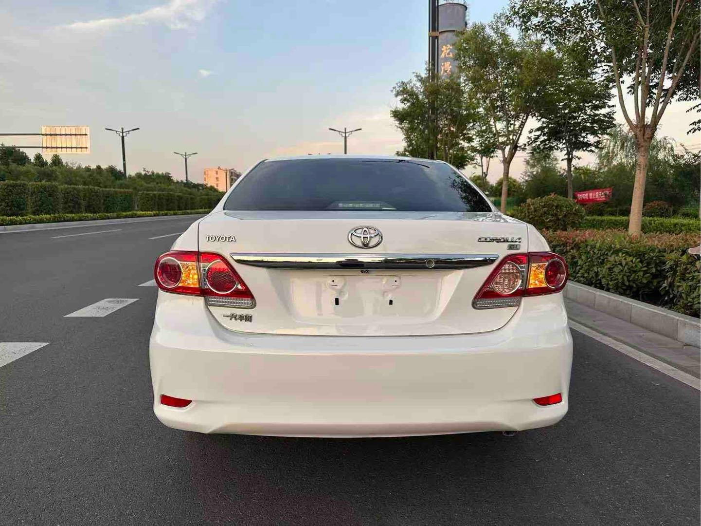 Toyota Corolla 2012 imagen de coche #11