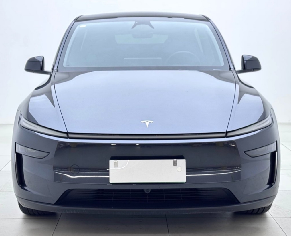 Tesla Model Y 2025 #4 Tesla Model Y 2025 imagen de coche #4