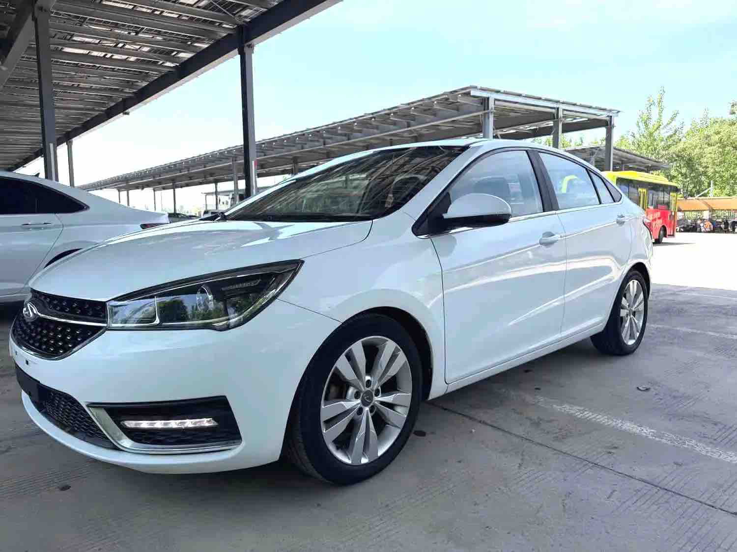 Chery Arrizo 5 2016 Chery Arrizo 5 2016 car image