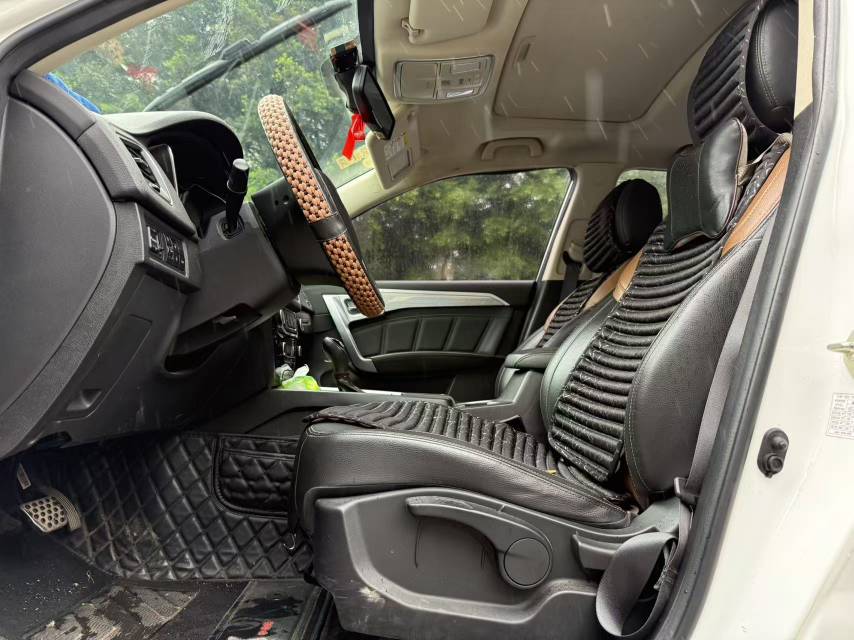 GEELY Vision X6 2018 imagem de carro #5