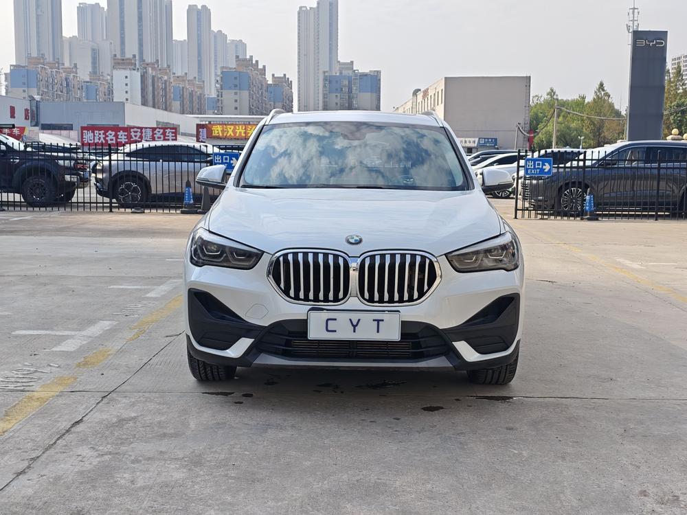 BMW X1 2021 car image #2