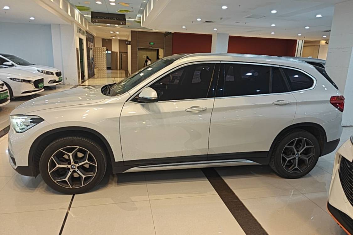 BMW X1 2018 #7 BMW X1 2018 car image #7