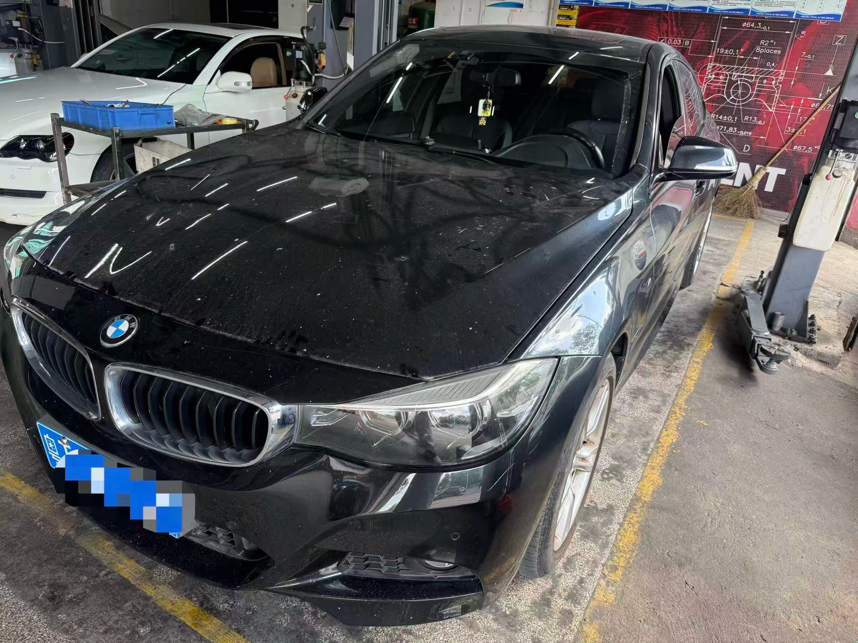 BMW 3 Series GT 2019 car image 