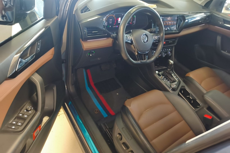 Volkswagen Tharu 2019 #16 Volkswagen Tharu 2019 car image #16