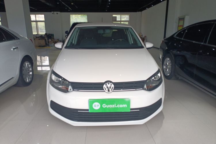 Volkswagen Polo 2016 imagem de carro #3