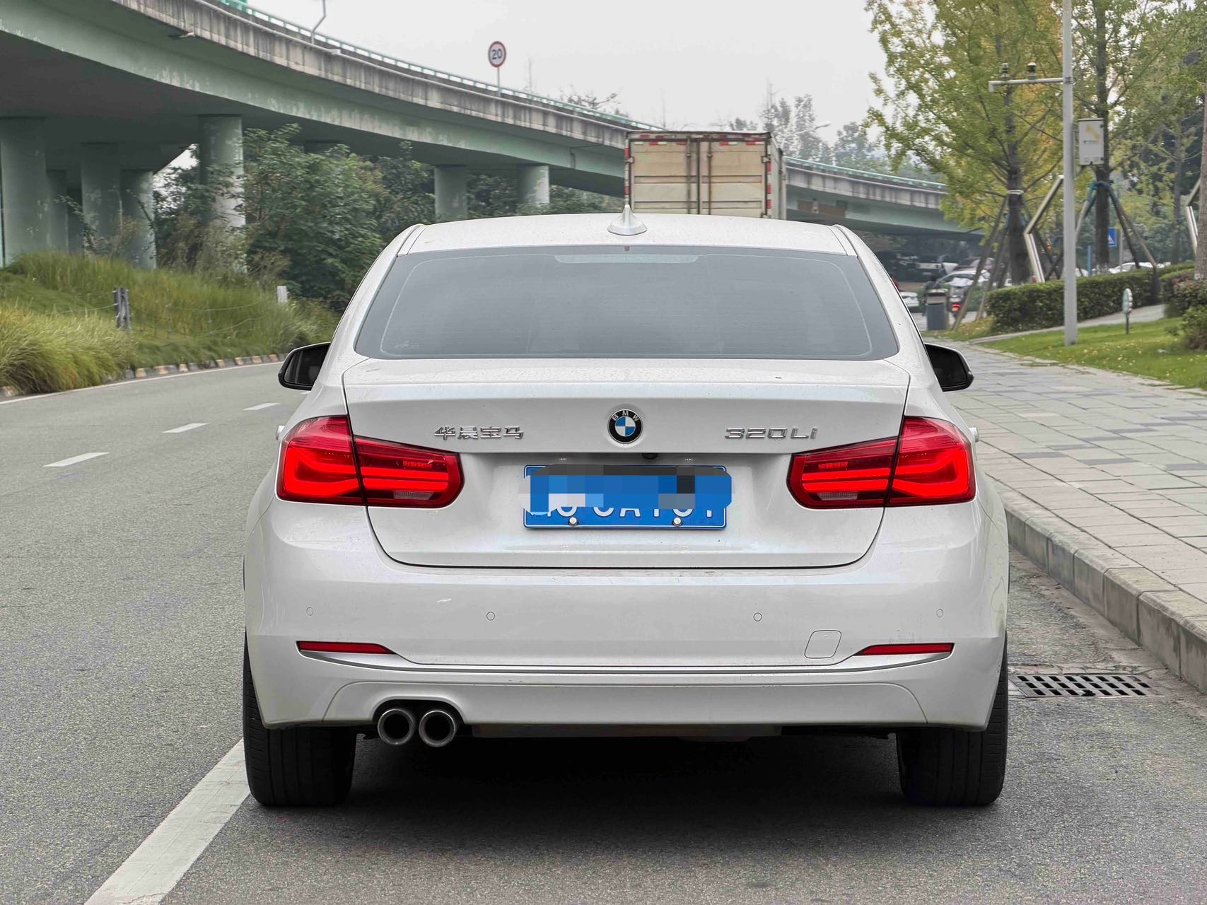 BMW 3 Series 2018 #7 BMW 3 Series 2018 car image #7