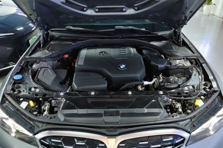 BMW 3 Series 2023 #20 BMW 3 Series 2023 car image #20