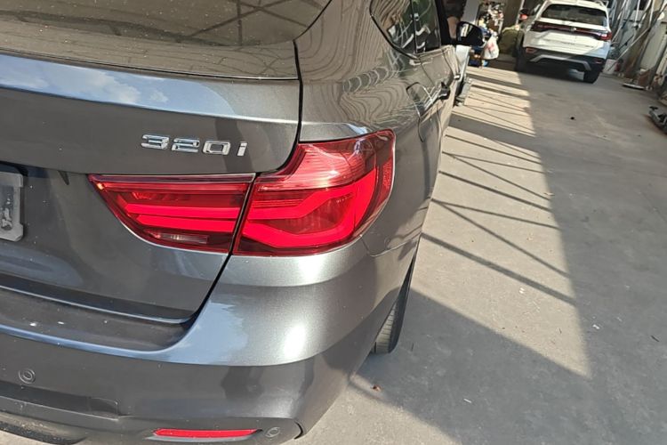 BMW 3 Series GT 2021 #8 BMW 3 Series GT 2021 car image #8