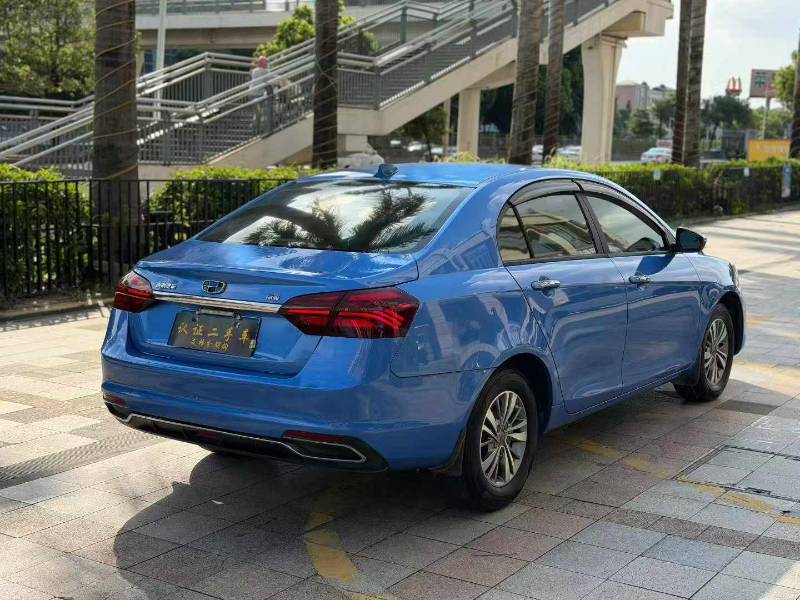 GEELY Emgrand 2019 car image #4
