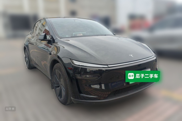 Tesla Model Y 2025 #4 Tesla Model Y 2025 immagine di auto #4