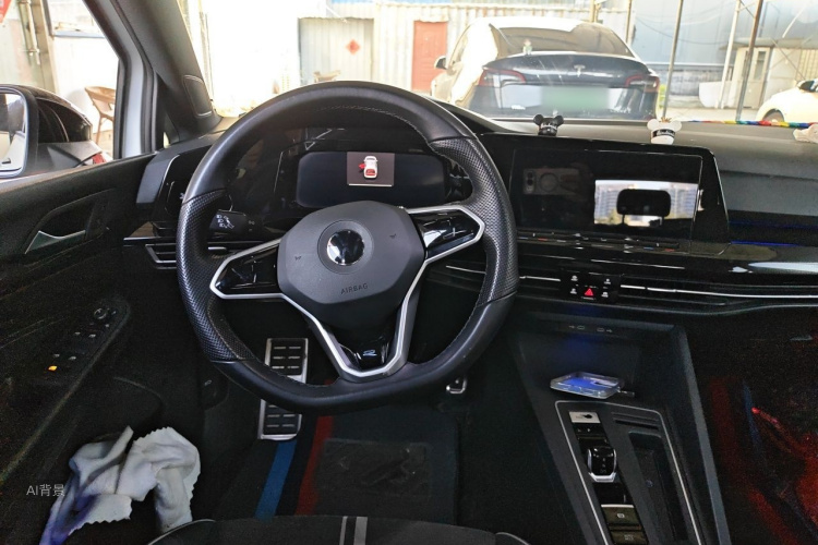 Volkswagen Golf 2023 #12 Volkswagen Golf 2023 صورة سيارة #12