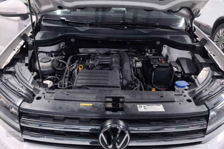 Volkswagen Tharu 2021 immagine di auto #22