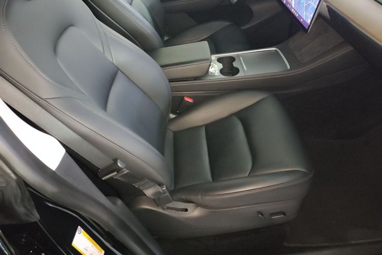 Tesla Model Y 2021 #27 Tesla Model Y 2021 صورة سيارة #27