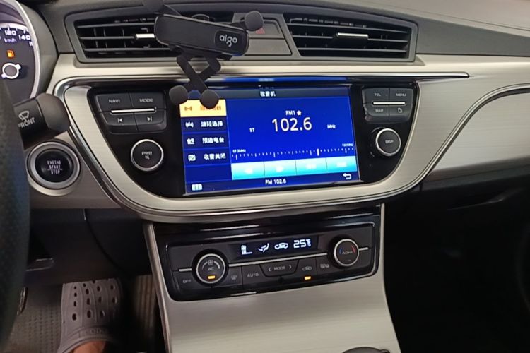GEELY Emgrand GL 2017 imagem de carro #13