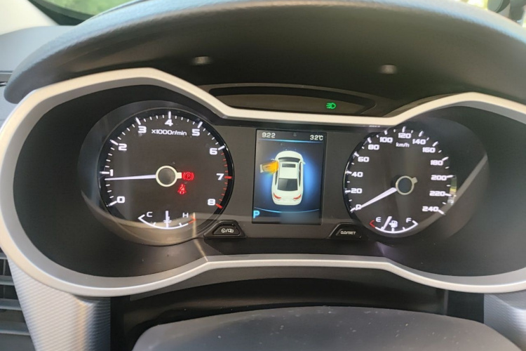 GEELY Emgrand GL 2018 car image #16