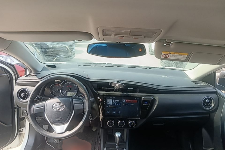Toyota Corolla 2017 #10 Toyota Corolla 2017 car image #10