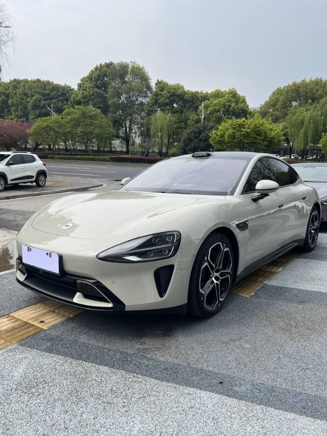 MI SU7 2024 car image 
