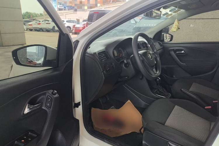 Volkswagen Polo 2018 #16 Volkswagen Polo 2018 car image #16