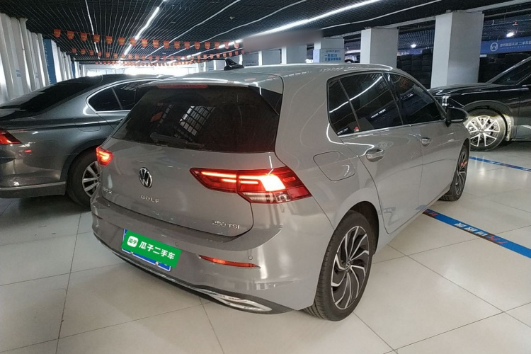 Volkswagen Golf 2022 imagem de carro #7