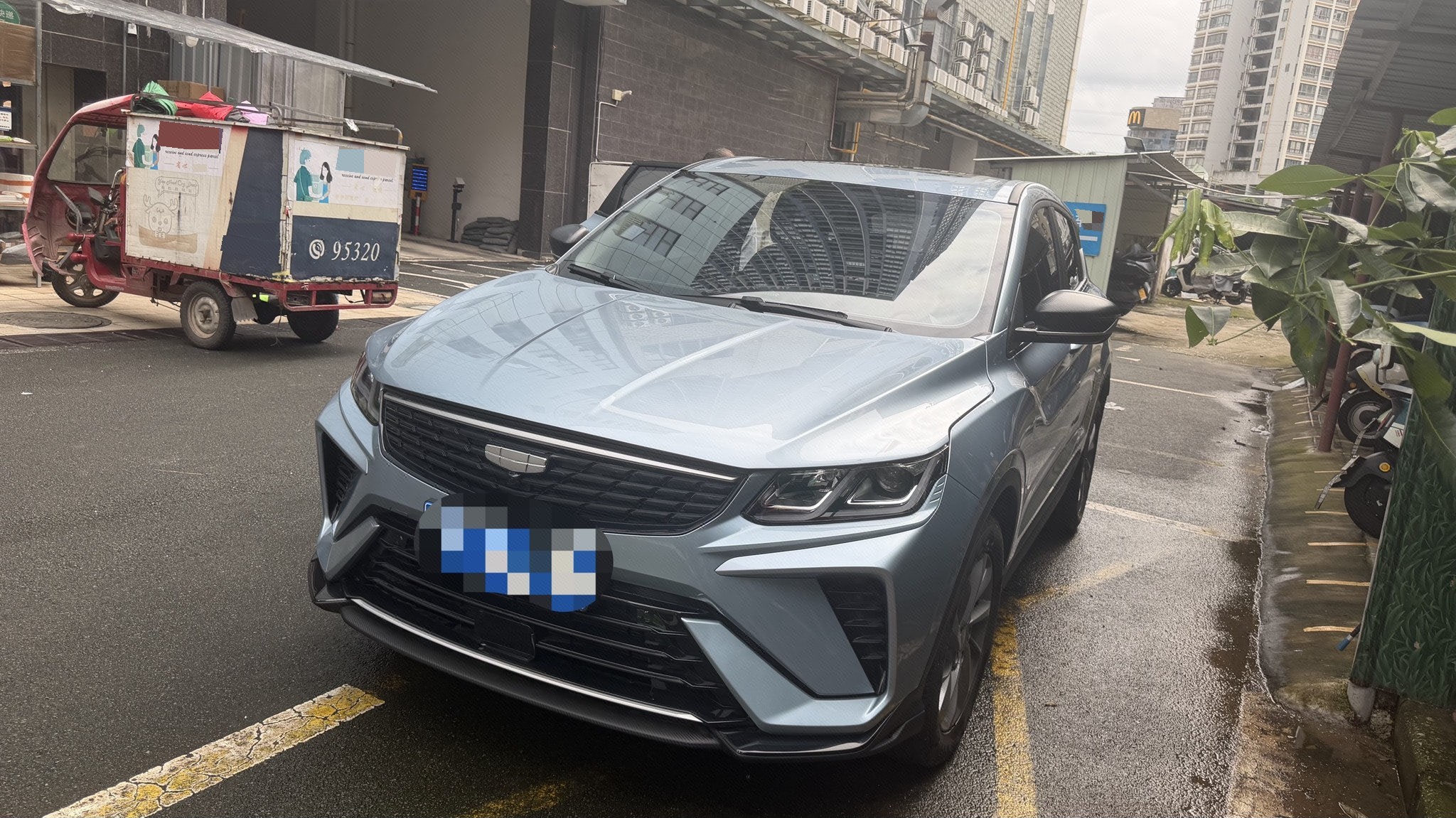 GEELY Coolray 2025 car image 