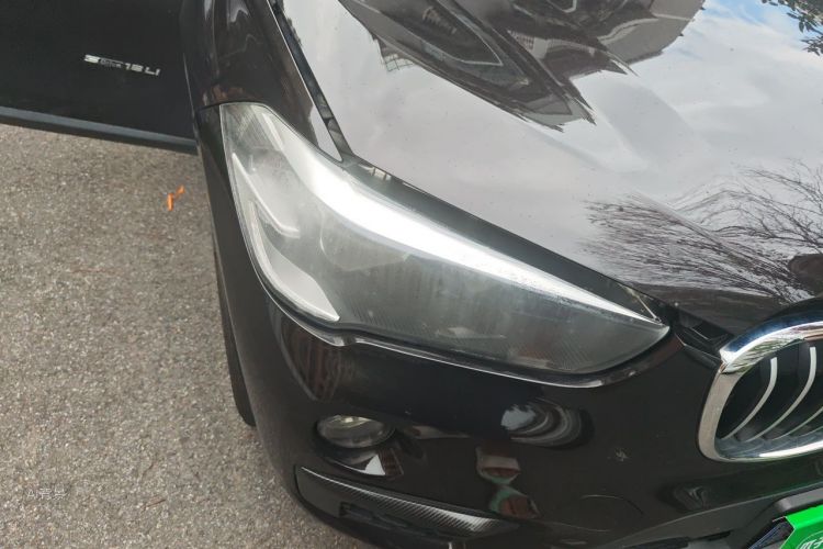 BMW X1 2018 #8 BMW X1 2018 car image #8