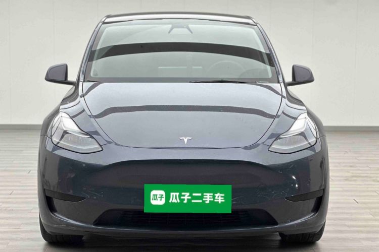Tesla Model Y 2022 #3 Tesla Model Y 2022 car image #3