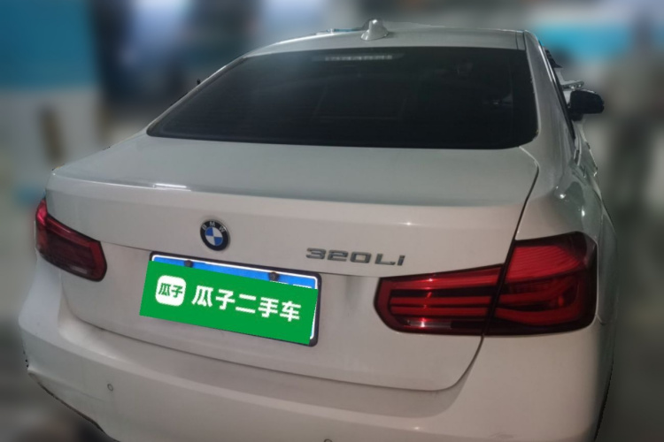 BMW 3 Series 2016 car image #4
