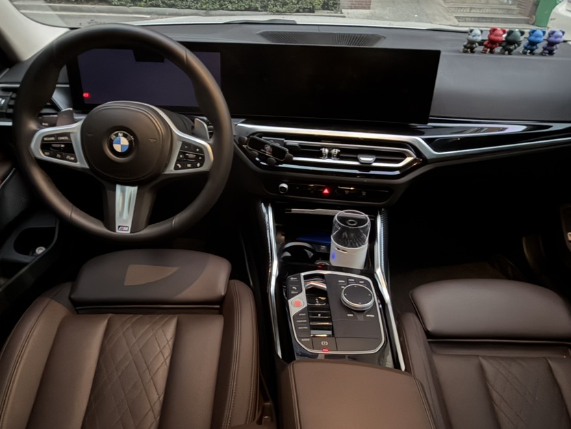 BMW 3 Series 2023 #6 BMW 3 Series 2023 immagine di auto #6