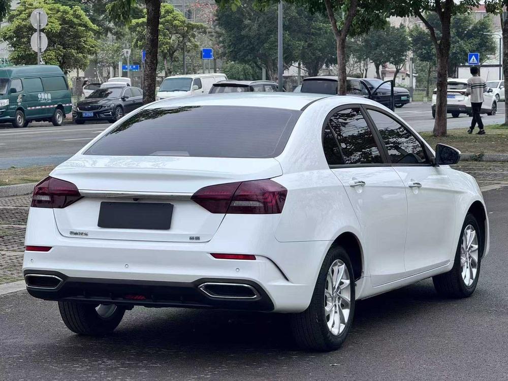 GEELY Emgrand 2020 immagine di auto #7
