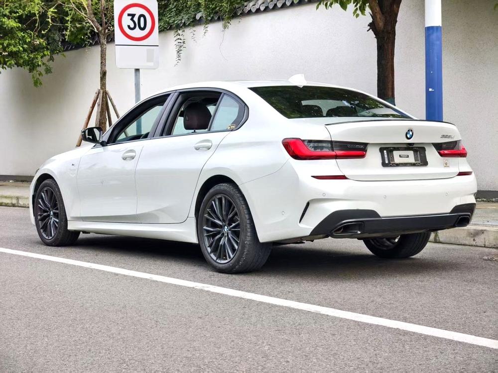BMW 3 Series 2019 #4 BMW 3 Series 2019 car image #4