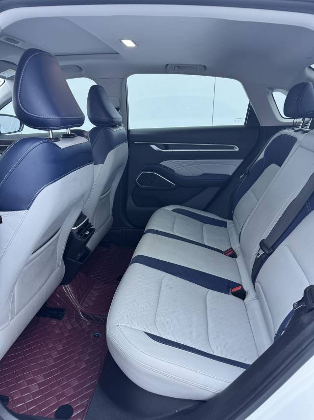 GEELY Emgrand 2022 #9 GEELY Emgrand 2022 image de voiture #9