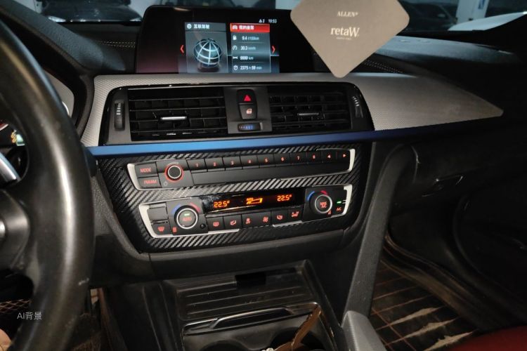 BMW 3 Series 2019 #15 BMW 3 Series 2019 car image #15
