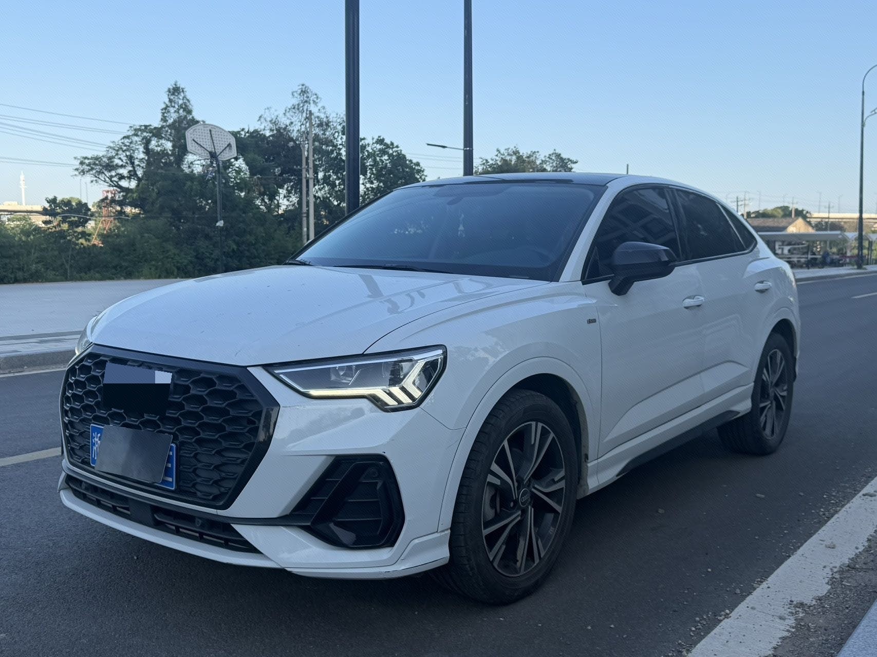 Audi Q3 Sportback 2022 Audi Q3 Sportback 2022 car image