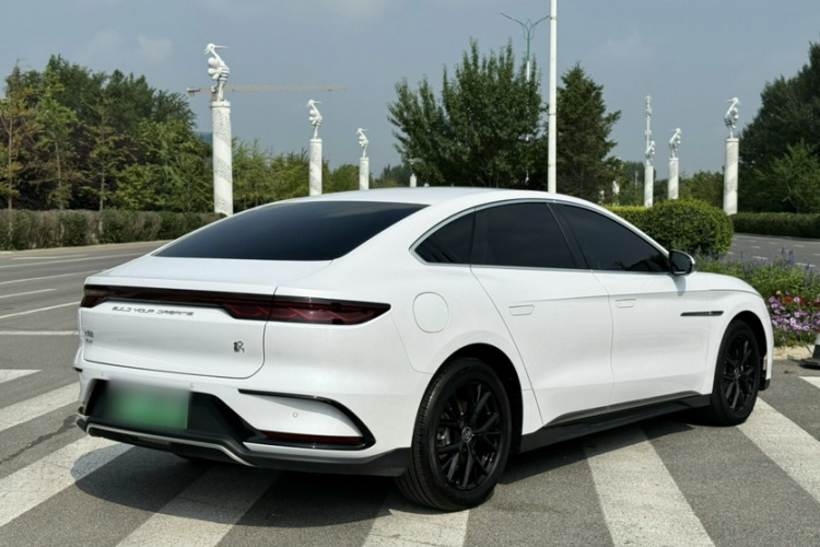 BYD Han 2023 #6 BYD Han 2023 car image #6