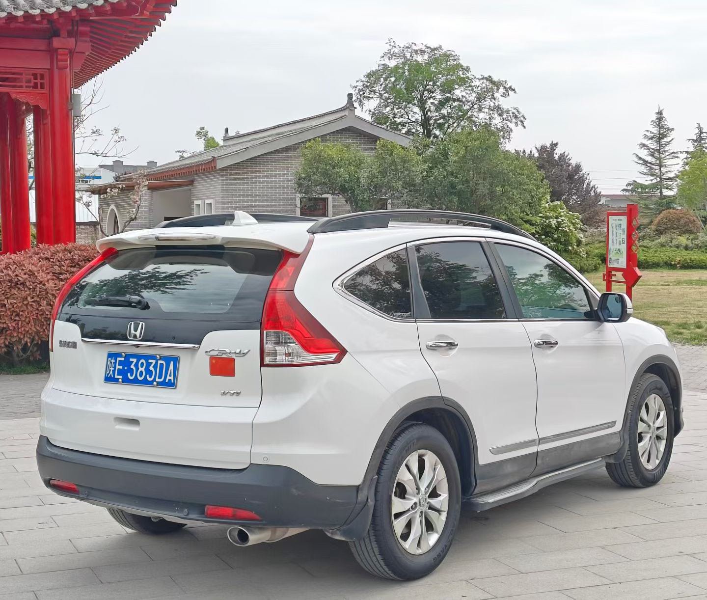 Honda CR-V 2012 car image #9